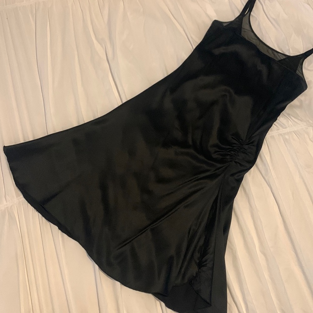 Versace: Vintage Silk Versace Size 4